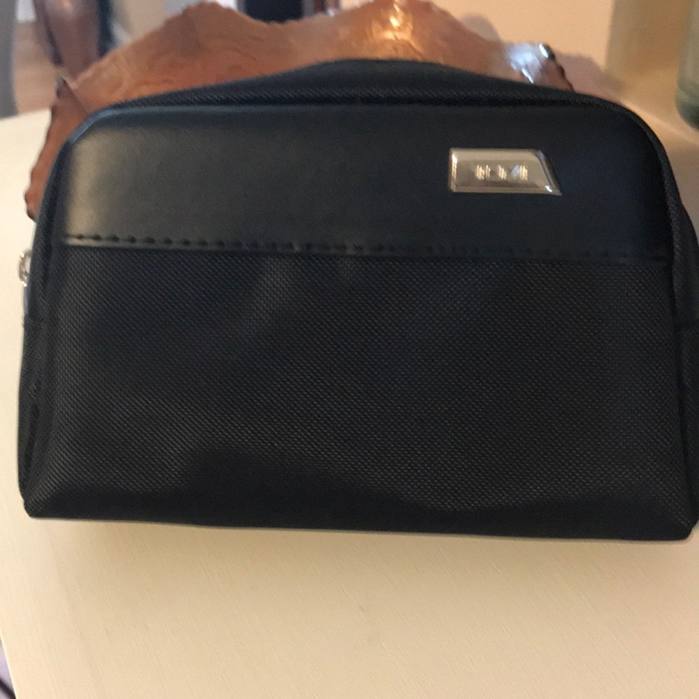 Tumi Travel Bag NWOT